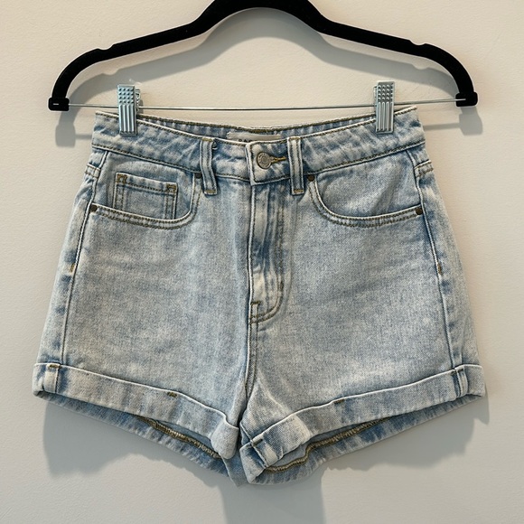 PacSun The Mom Short Light Wash Denim Jean Shorts Summer Festival Beachy Resort - Picture 1 of 5